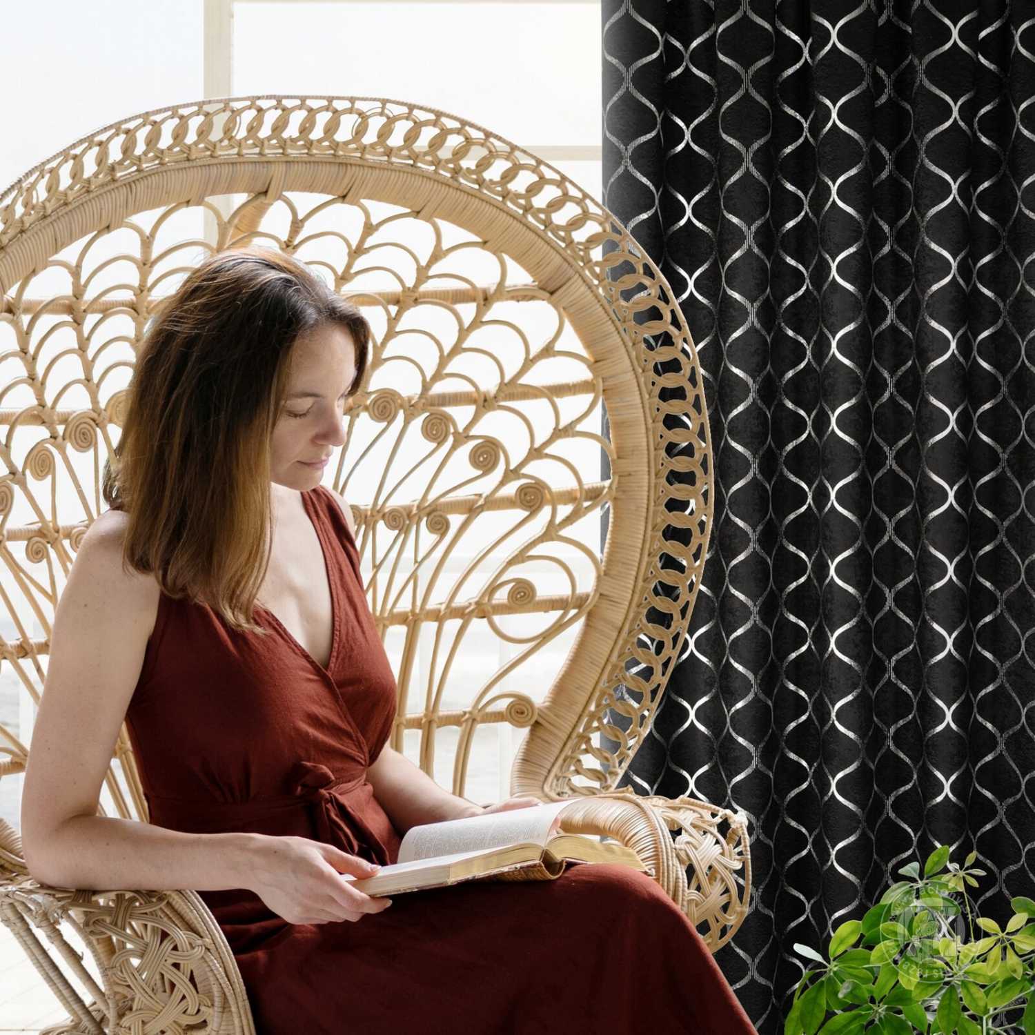 Záves MILI na páske 140x270 cm čierny/strieborný