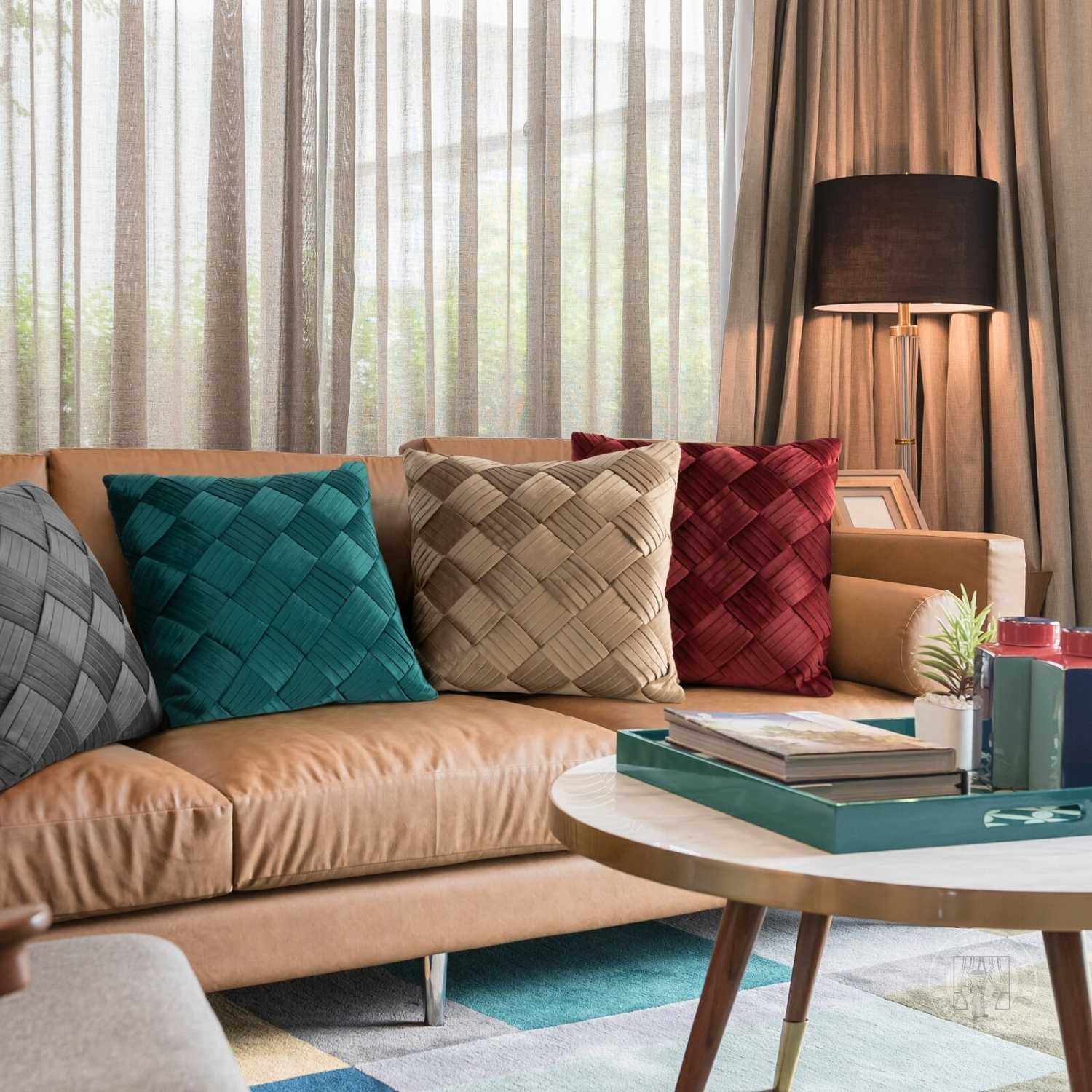 Zamatová obliečka na vankúš SONIA 45x45 cm tmavozelená