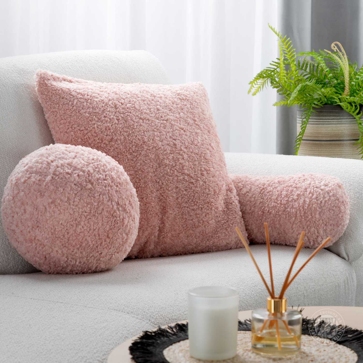 Vankúš guľa BUKLA ∅ 24 cm ružový