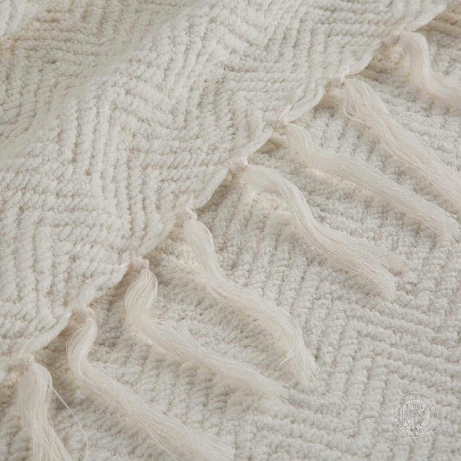 Deka tkaná so strapcami MILO 130x170cm biela