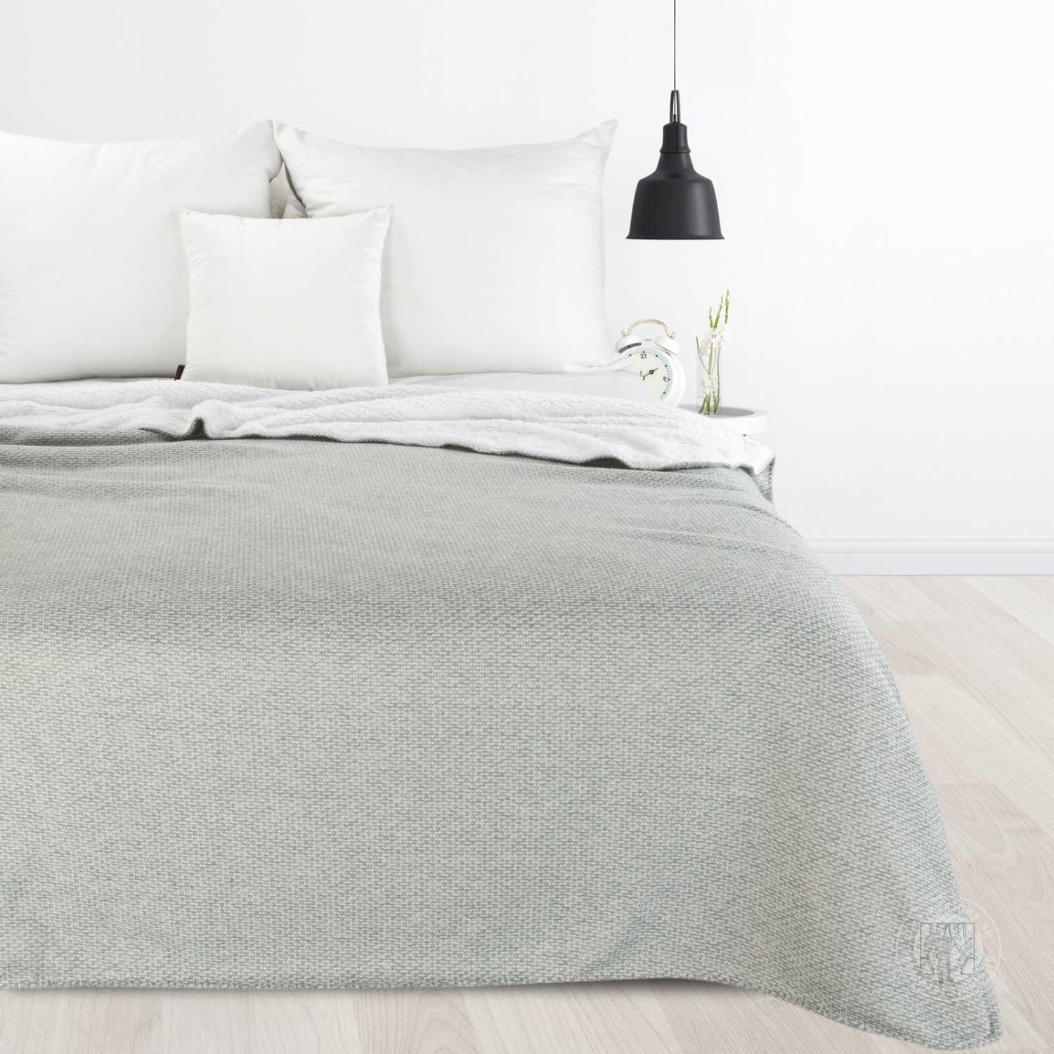 Deka obojstranná PANDA 150x200cm strieborná/biela