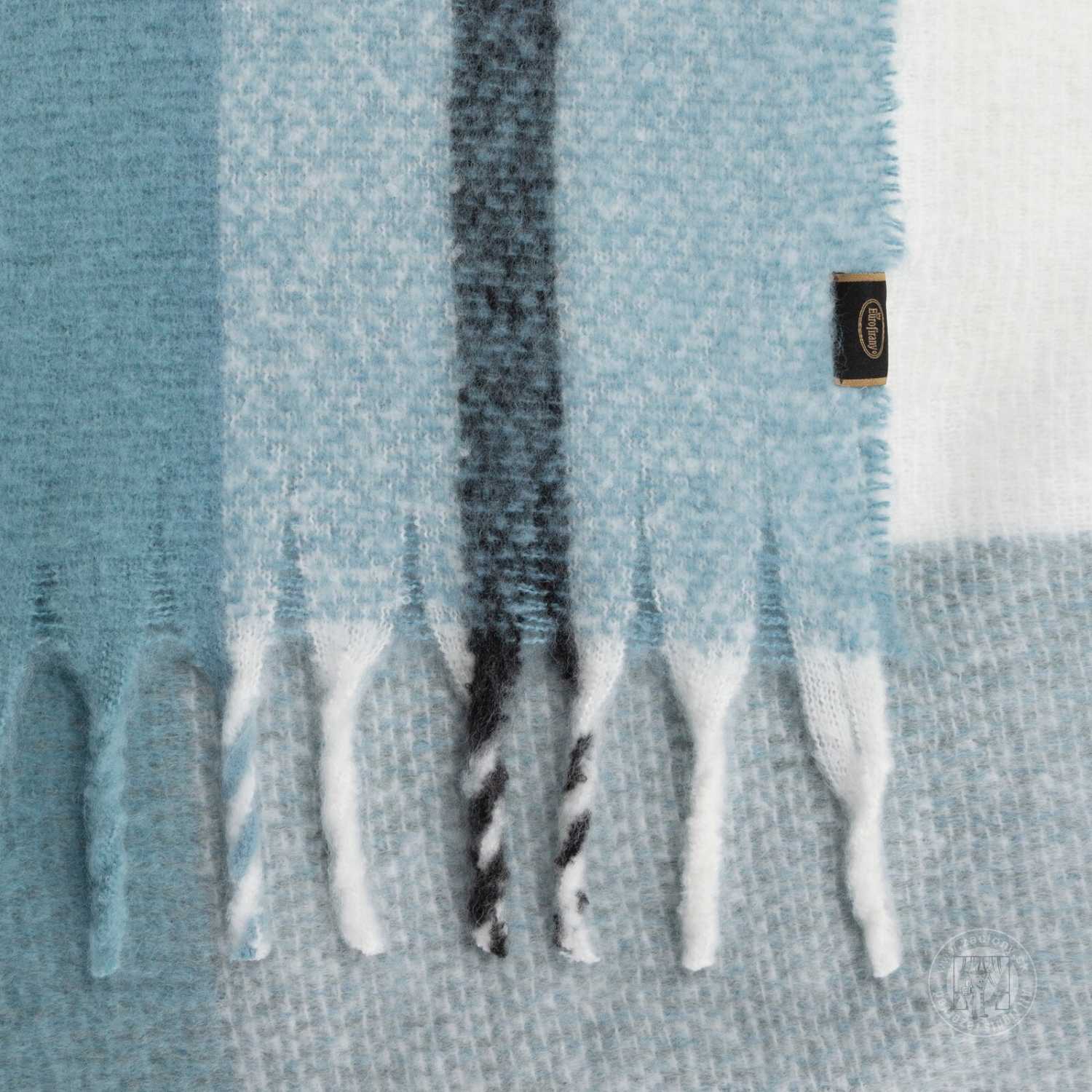 Deka so strapcami MOHER 130x170cm modrá/biela