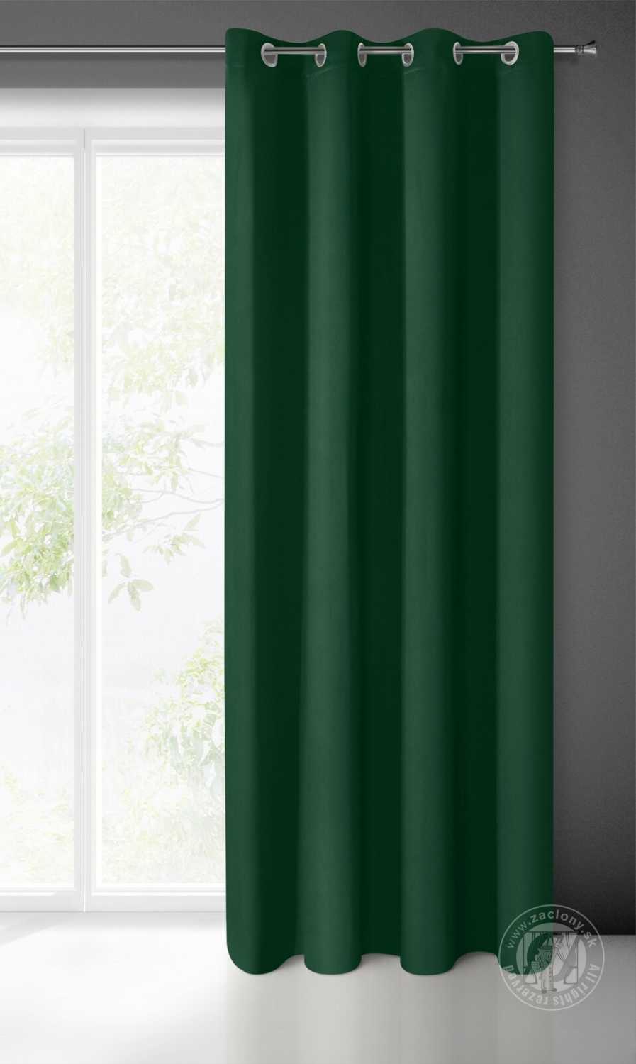 Záves BLACKOUT na krúžkoch 135x250cm tmavozelený