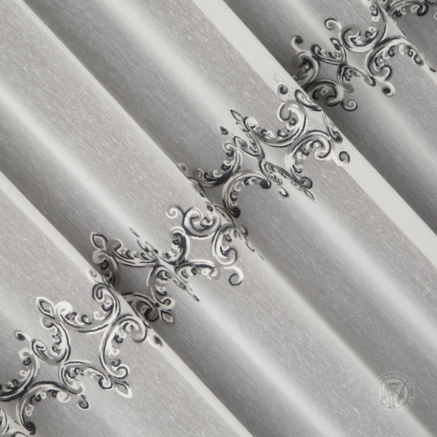 Záclona metráž 3310182 krémová/čierna 300cm