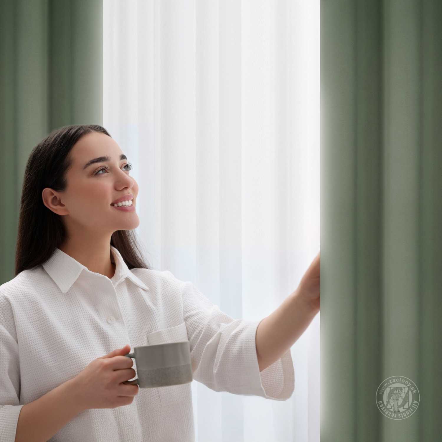 Záves NERISA na krúžkoch 140x250cm olivový