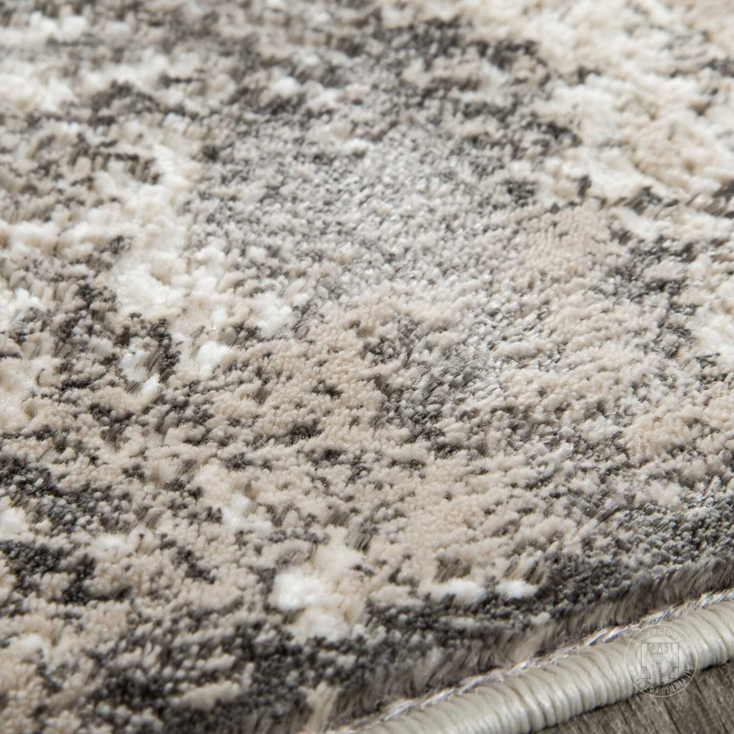 Kusový koberec ASIA4 svetlosivý/biely