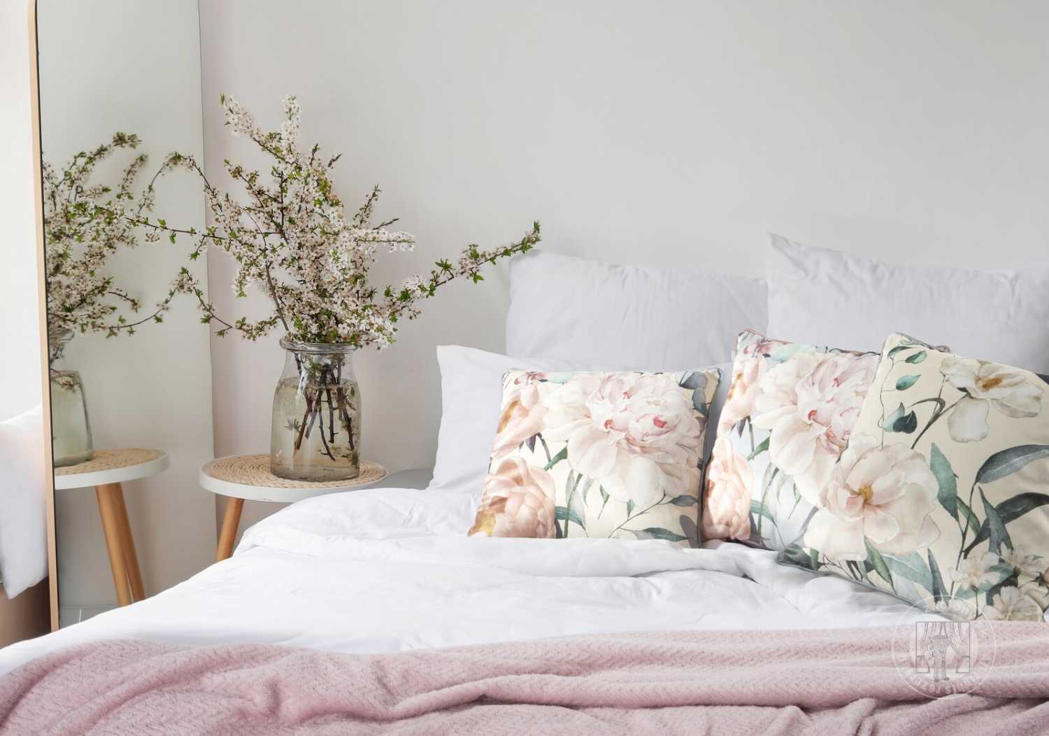 Obliečka na vankúš ROSITA 45x45cm strieborná/ružová