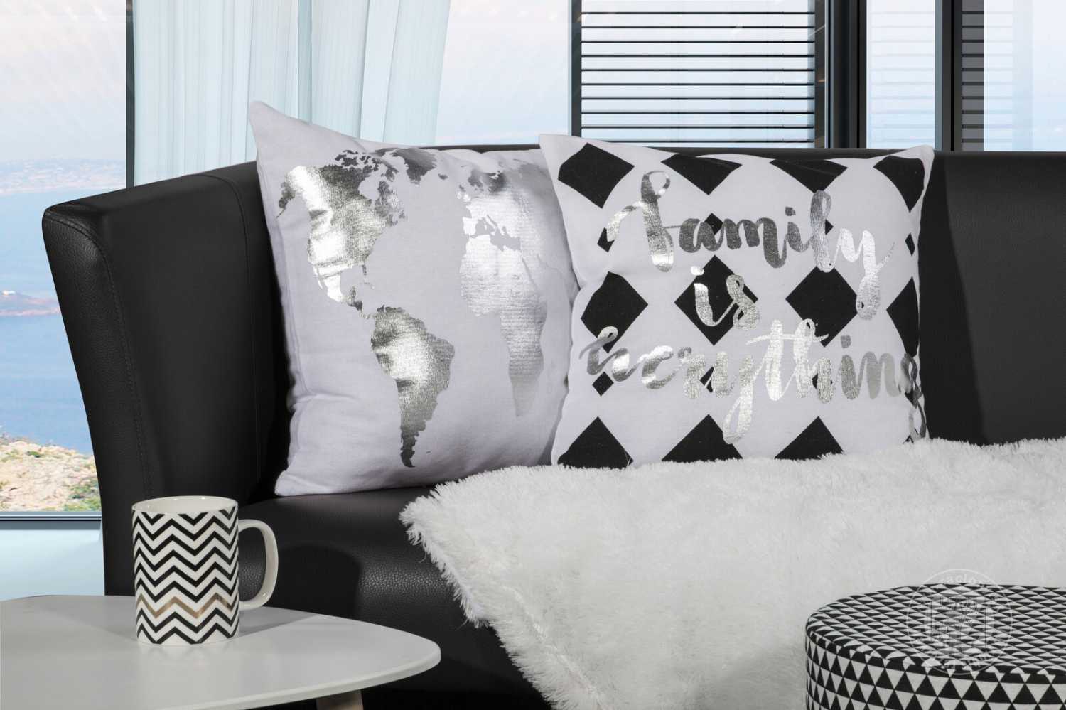 Obliečka na vankúš ENOLA 40x40cm biela/strieborná