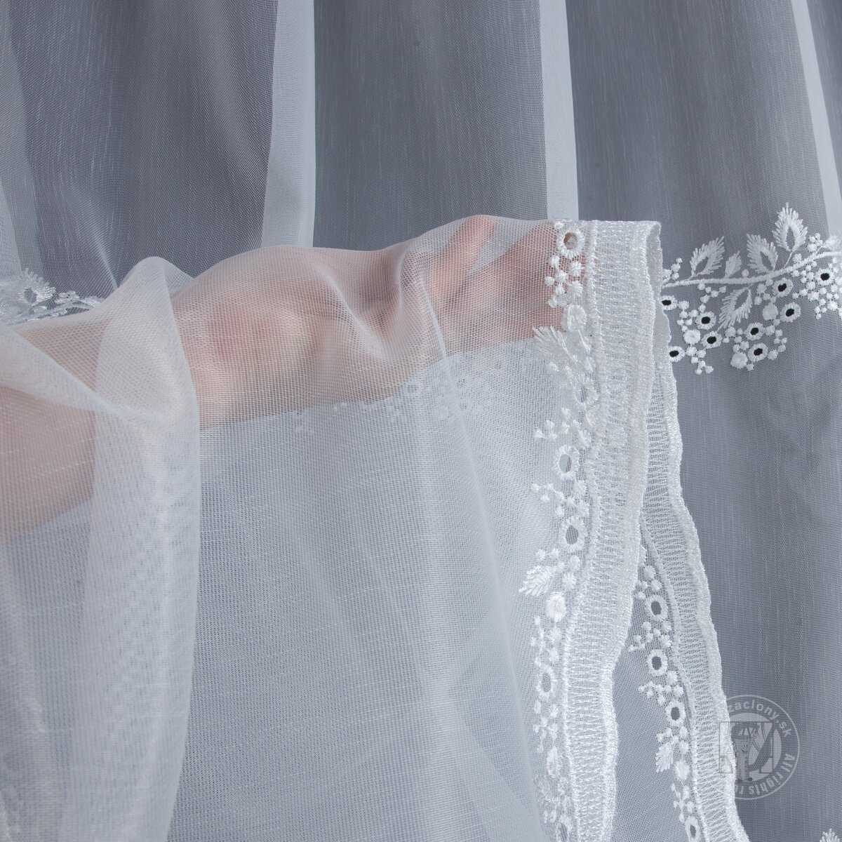 Záclona metráž 16241 ADEN krémová, 160cm - 4,7 m