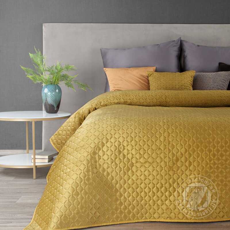 Zamatový prehoz na posteľ DIMON 200x220 cm medový