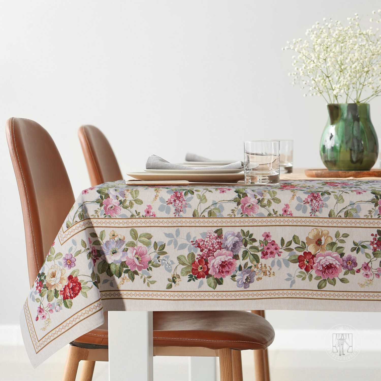 Gobelínový obrus 140x180cm prírodný/kvetinový