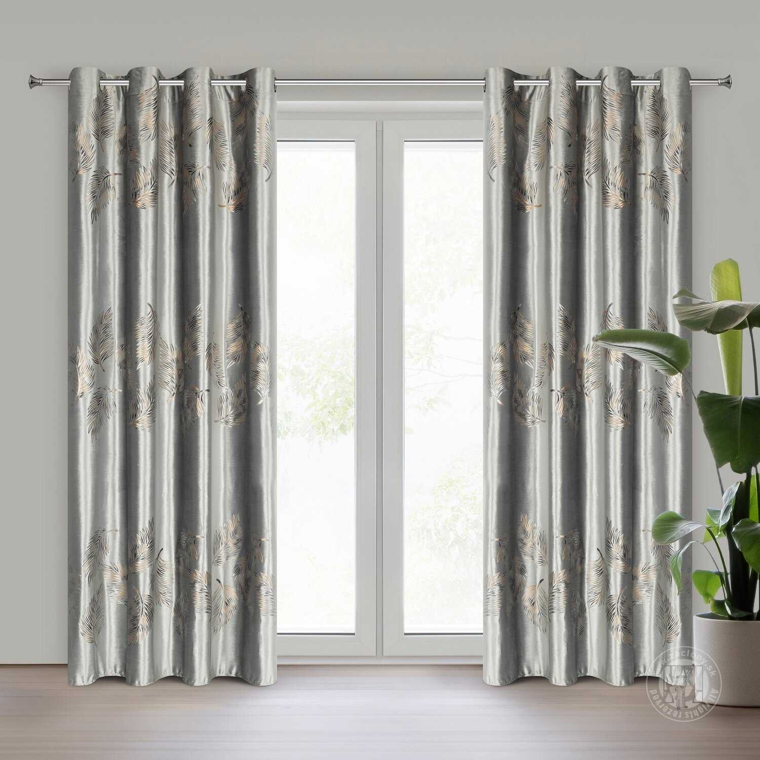 Záves IDALIA na krúžkoch 140x250 cm strieborný/zlatý