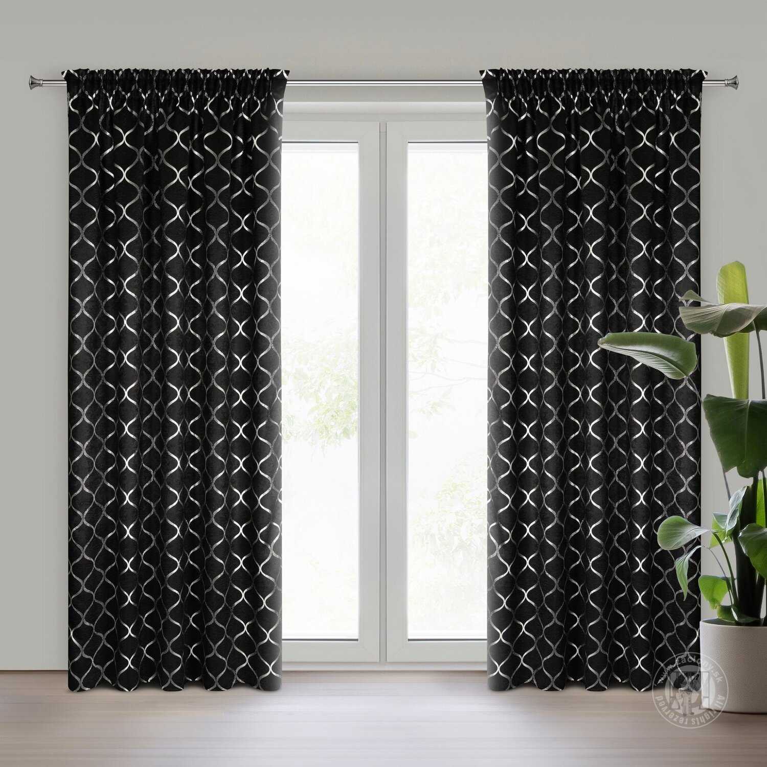 Záves MILI na páske 140x270 cm čierny/strieborný