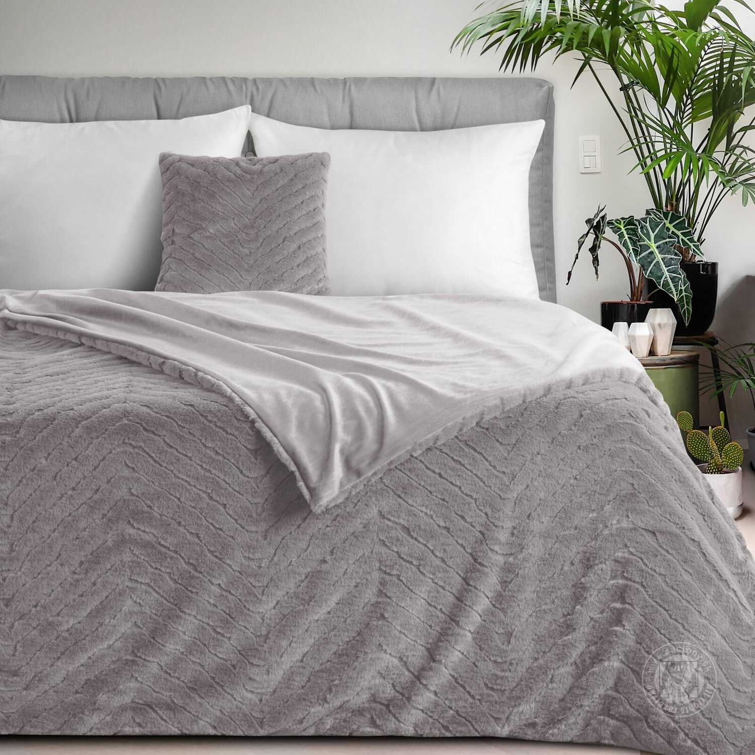 Deka obojstranná KATE 150x200cm strieborná