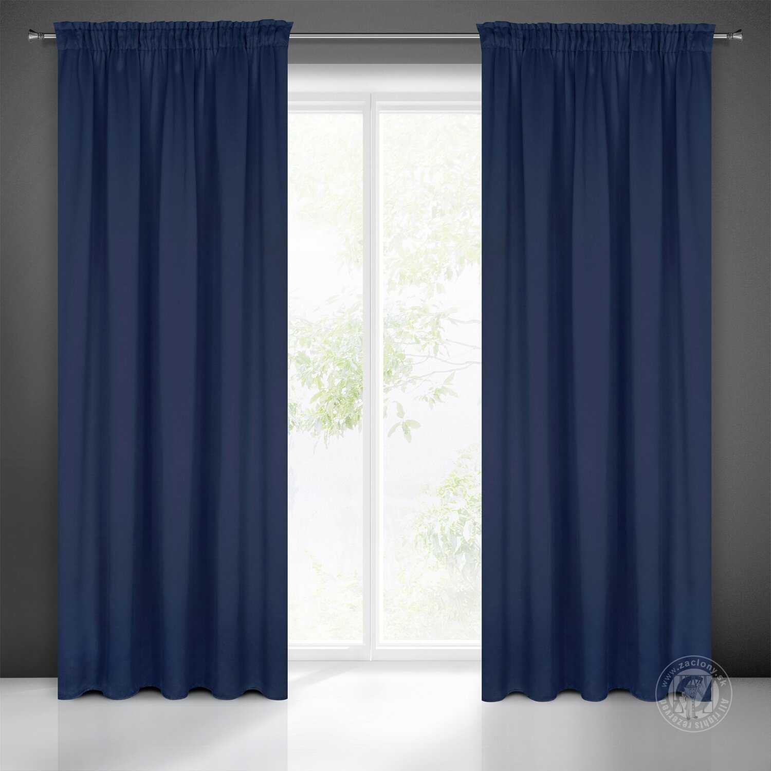 Záves BLACKOUT na páske 135x270cm granátový