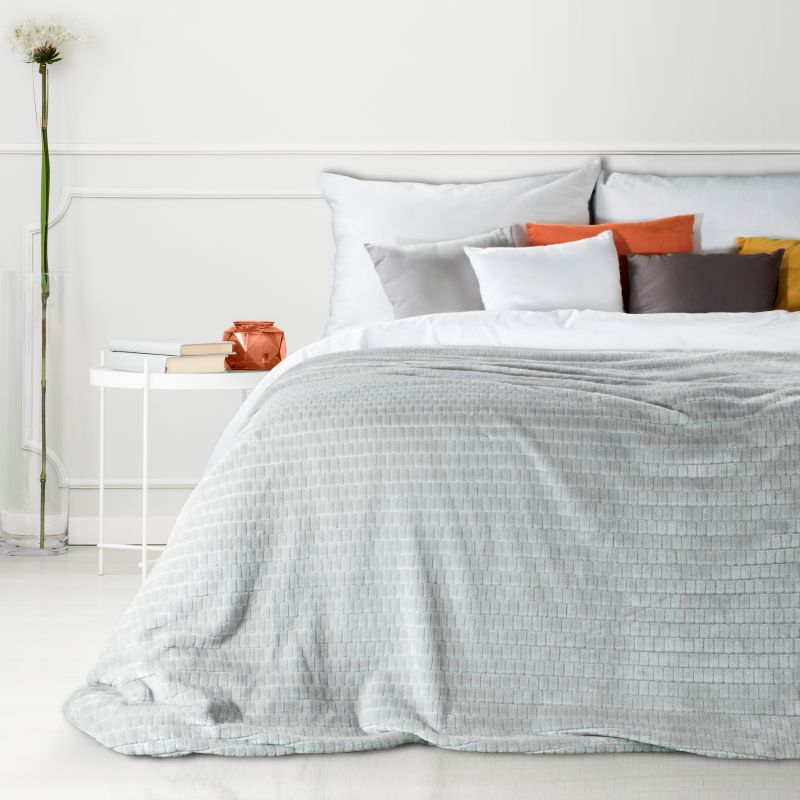 Deka z mikroflanelu CINDY2 170x210cm strieborná 170x210