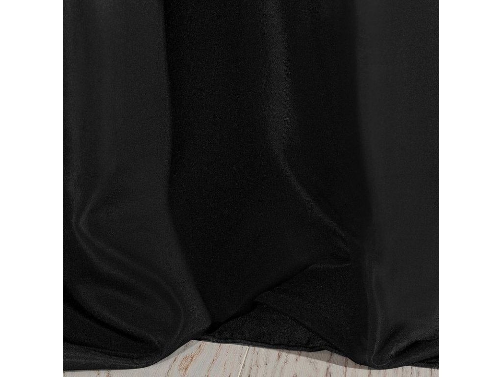 Záves RITA na krúžkoch čierny 140x250cm 140x250