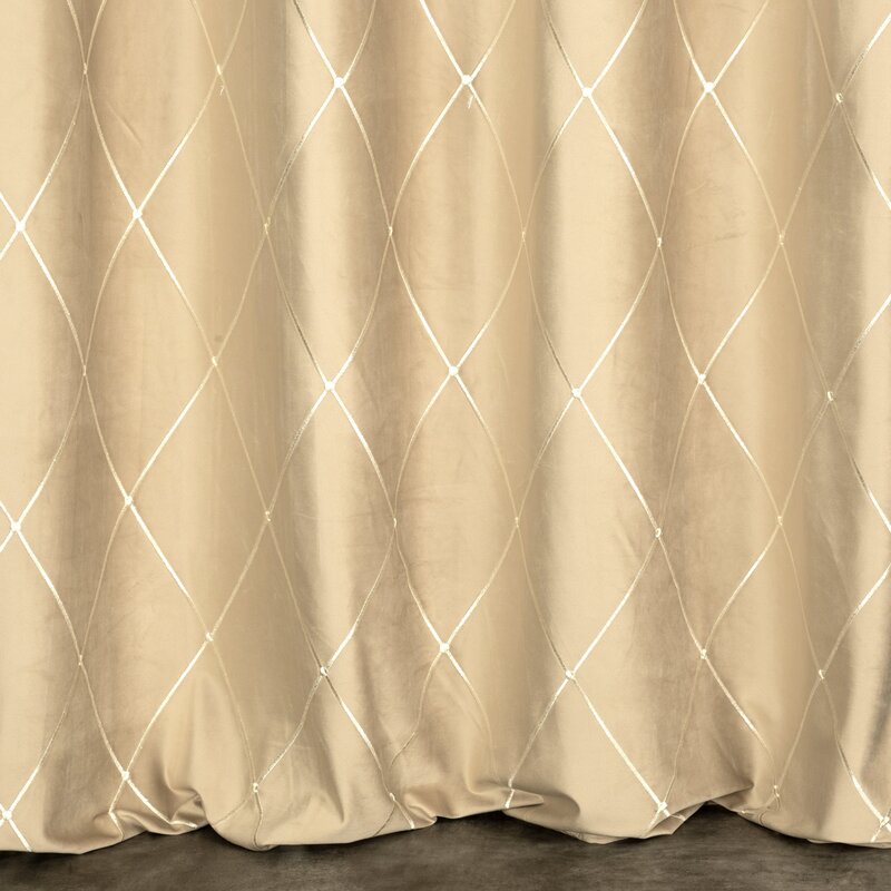 Záves PIERRE CARDIN MARGO na krúžkoch béžový/zlatý 140x250cm 140x250
