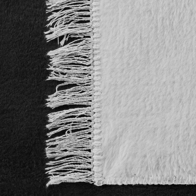 Deka so strapcami AKRYL29 220x240cm čierna/svetlosivá 220x240