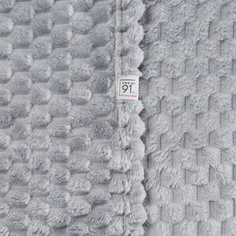 Deka z mikroflanelu CINDY6 170x210cm strieborná 170x210
