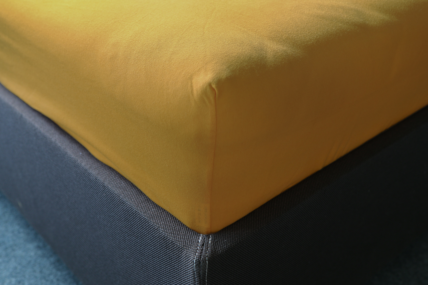 Napínacia plachta JERSEY 90x200 cm zlatá 5 90x200