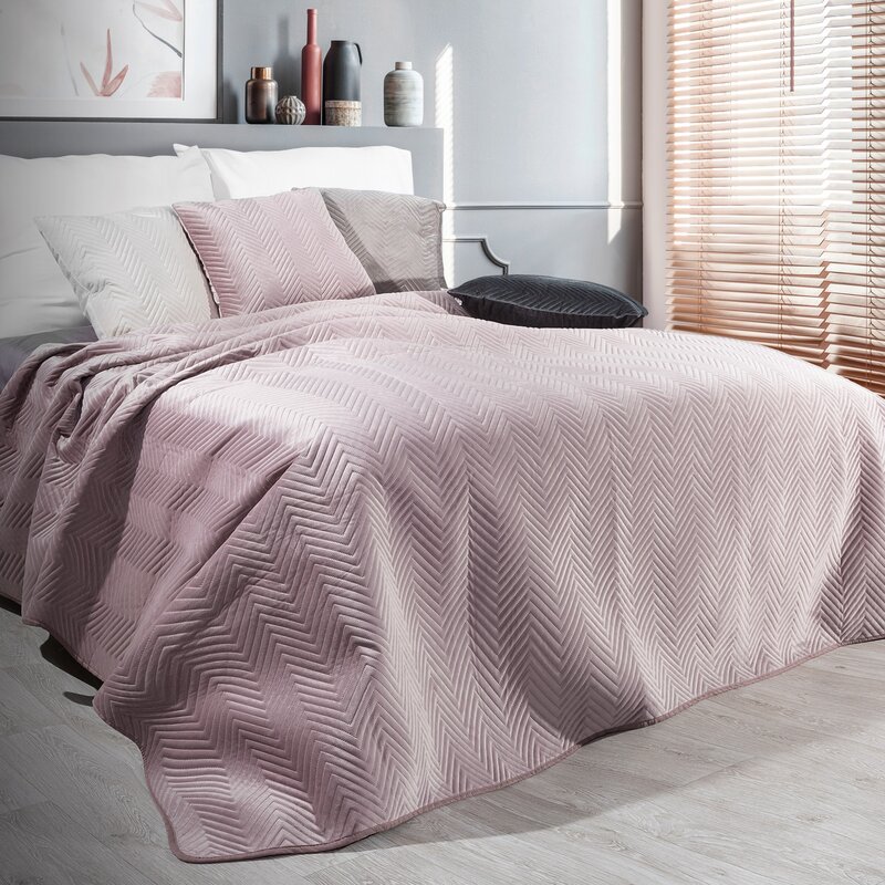 Zamatový prehoz na posteľ SOFIA púdrový ružový 200x220